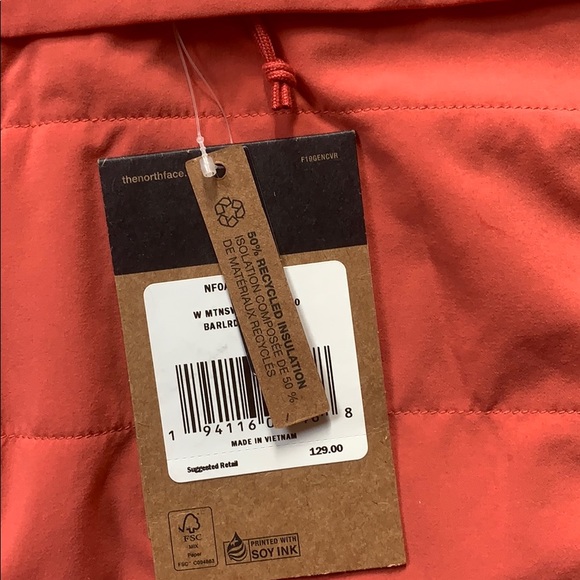 north face pullover - Picture 3 of 6